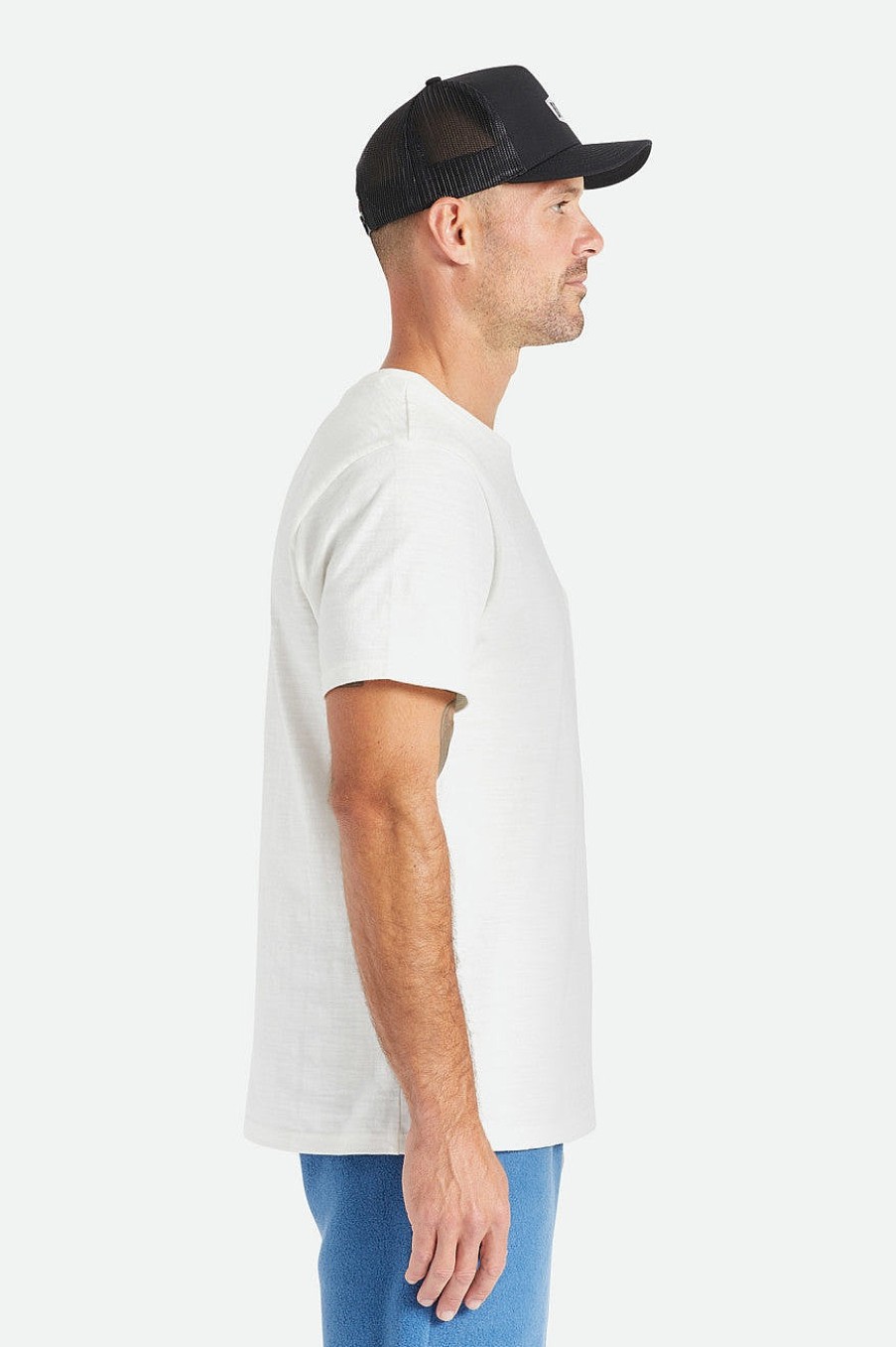 Brixton Basic Slub S/S Pocket Tee Cremefarben Strickwaren Und Hoodies